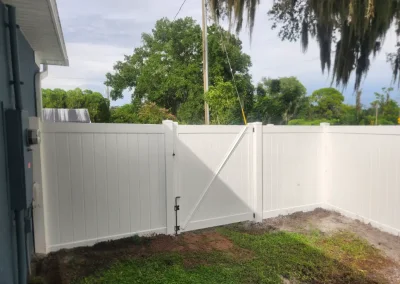 Skilled Fence Repair