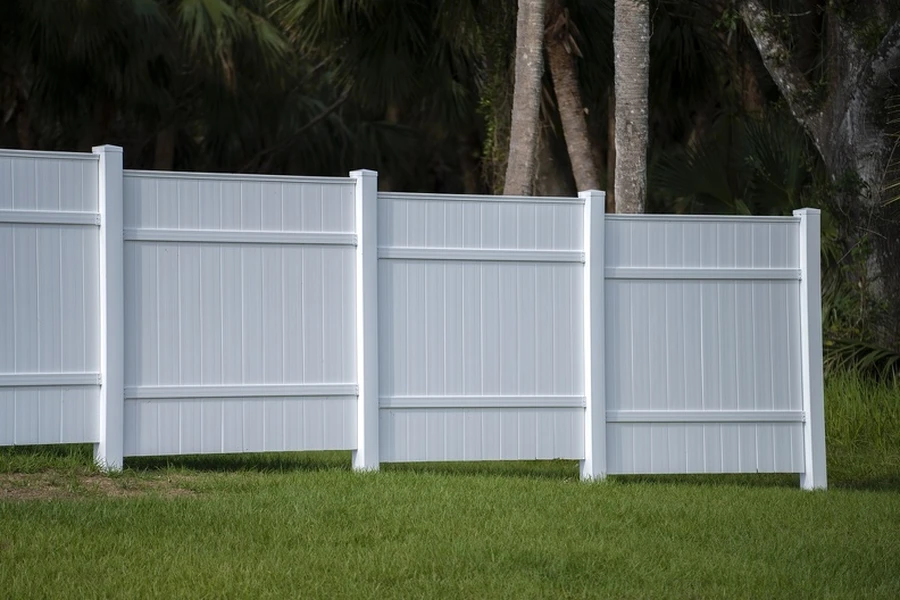 How Vinyl Fencing Enhances Privacy And Security In Your Yard in St Cloud, FL How Vinyl Fencing Enhances Privacy And Security In Your Yard in St Cloud, FL